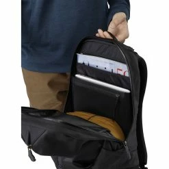 Cheapest 🌟 Coupon 😍 Arc'teryx Arro 22 🎒 🎒 Backpack ⭐ 🤩 -Topo Designs shop 24016 arro 22 backpack u 24k black main compartment f19 rsz 48736.1666299424