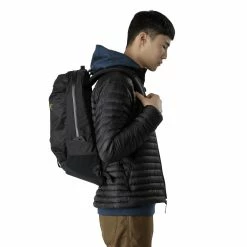 Cheapest 🌟 Coupon 😍 Arc'teryx Arro 22 🎒 🎒 Backpack ⭐ 🤩 -Topo Designs shop 24016 arro 22 backpack u 24k black side view f19 rsz 65961.1666299424