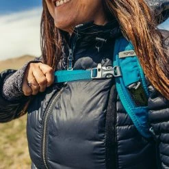 Best reviews of ❤️ Best deal ⭐ Gregory Maya 30 - 👩 Women's ❤️ 🔥 -Topo Designs shop GMP S20 Maya30 5 SternumWhistle 68754.1656355771