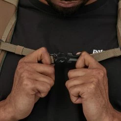 Top 10 🎁 Best deal 🎁 Patagonia Black Hole Pack 25L 🛒 😍 -Topo Designs shop wbs20 49297 coi jbstrap2 rsz 12758.1660589362